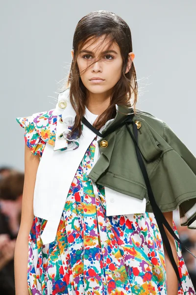 Look 93